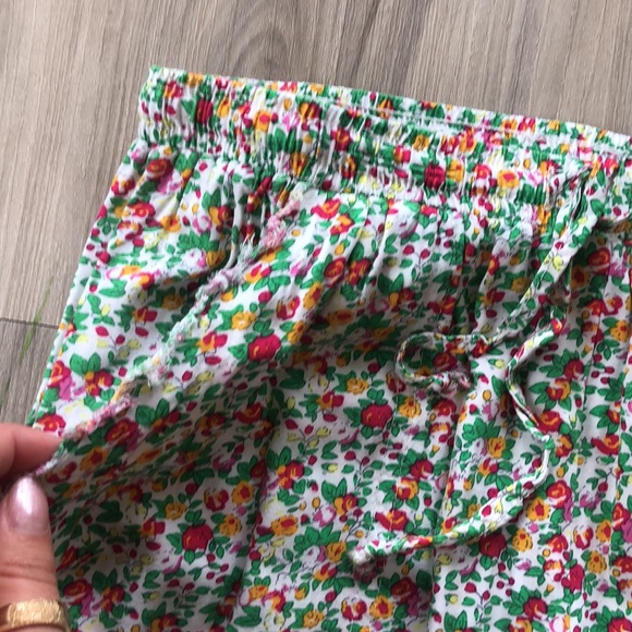 Olivaceous Summer Floral Joggers - Picture 2 of 4